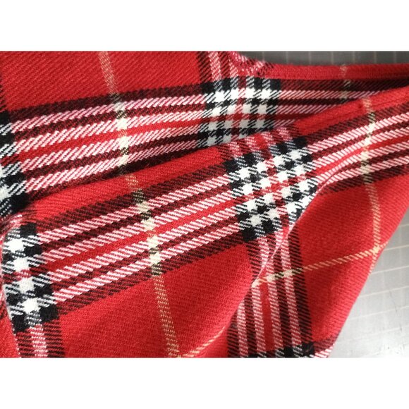 V FRAAS Women’s Red Tartan Plaid Fringe Wrap Scarf Poncho Topper Germany Made OS - Picture 7 of 7